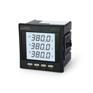 digitales Voltmeter