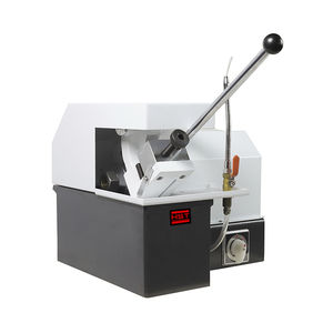 Schneidemaschine für Metallographieanwendungen 1
