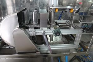 automatische Abfüllmaschine mit Traysealer