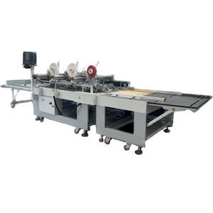 Bandwickelmaschine mit Klebeband 1