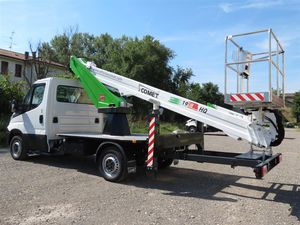 LKW-montierte Teleskoparbeitsbühne 1