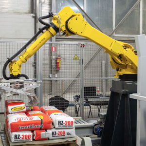 Knickarmroboter 1