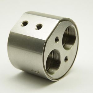 Spanende Bearbeitung: Drehen / Edelstahl