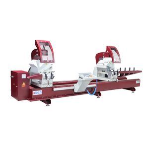 CNC-Doppelgehrungssäge 1