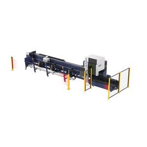 Laser-Schneidemaschine 1
