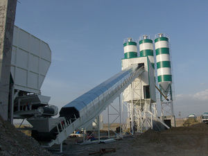 festinstallierte Betonmischanlage