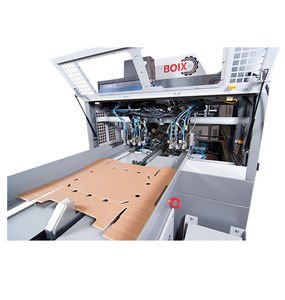 automatischer Trayformer