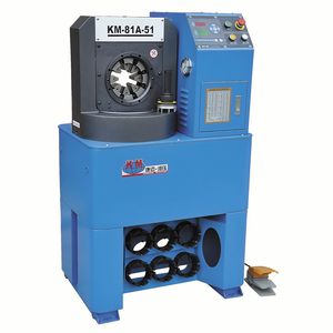 Crimpmaschine für Hydraulikschläuche / automatisch / hydraulisch
