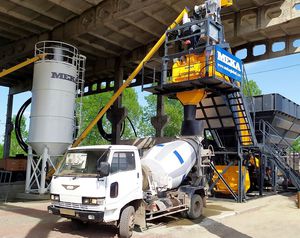 festinstallierte Betonmischanlage