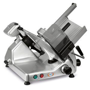 Schrägschneidemaschine