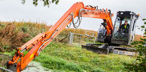 mittelgroßer Bagger