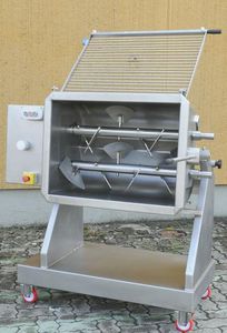 Edelstahl-Fleischmischer 1
