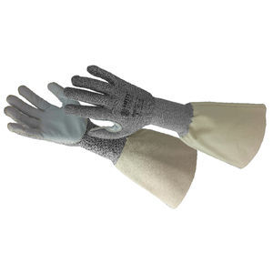 Schnittschutzhandschuh 1