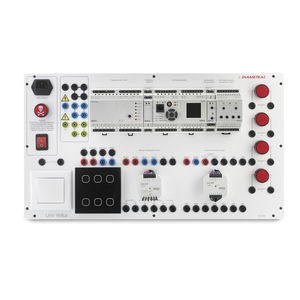 Demonstrationstafel für Elektroinstallation 1