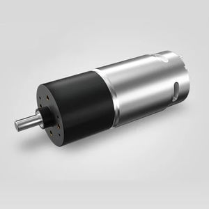 Stirnradgetriebemotor 1