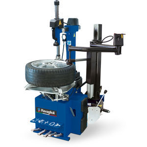 Reifenmontiermaschine für PKW