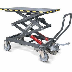 pedalbetriebener Hubtisch 1