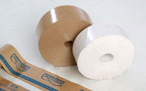 gummiertem Papier 1