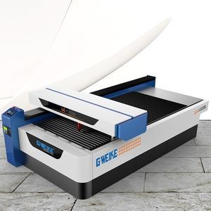 CO2-Laser-Schneidemaschine 1