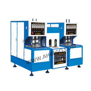 Streckblasformmaschine