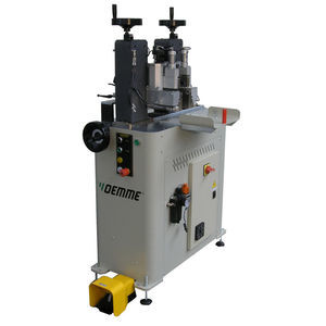 Kuvertiermaschine