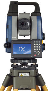 Totalstation mit Reflektor