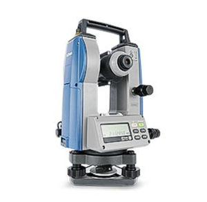 Totalstation mit Reflektor
