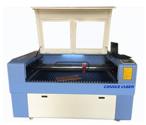 CO2-Laser-Graviermaschine