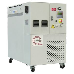 Temperiergerät mit LCD-Display 1