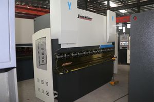 hydraulische Abkantpresse