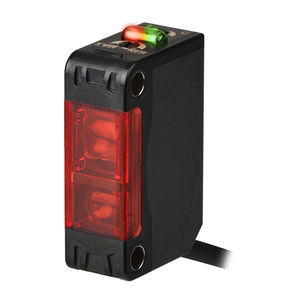 Optoelektronischer Sensor / mit Hintergrundausblendung