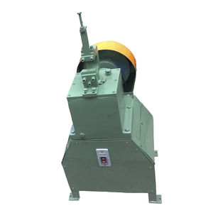 Abgratmaschine