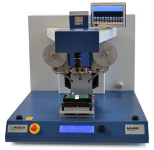 Lötanlage durch Umschmelzen / halbautomatisch / für elektronische Bauteile / kompakt