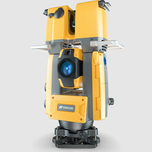 Totalstation mit Reflektor