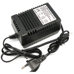 Adapter-Stromversorgung