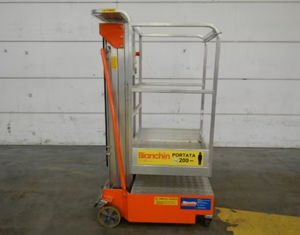 mobile Gelenkarbeitsbühne