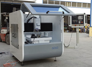 CNC-Konturfräsmaschine