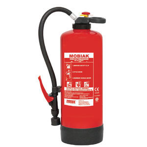 Schaum Feuerlöscher 1