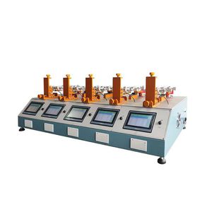 Universal-Prüfmaschine
