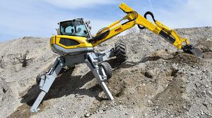 mittelgroßer Bagger