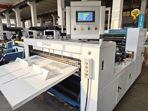 Laser-Schneidemaschine