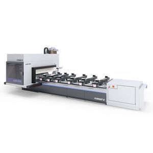 vertikales CNC-Bearbeitungszentrum 1