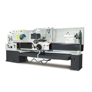 universelle Drehmaschine