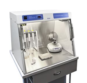 PCR Abzugshaube / mit UV-Strahlung 1