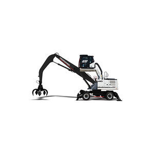 mittelgroßer Bagger