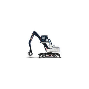 mittelgroßer Bagger