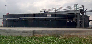rundes Klärbecken