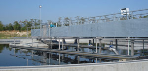 rundes Klärbecken