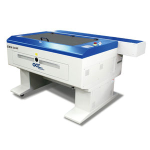 CO2-Laser-Schneidemaschine