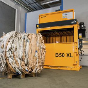Ballenpresse für Karton 1